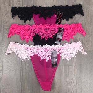 Size S M, lot of 3 lace low-rise thongs